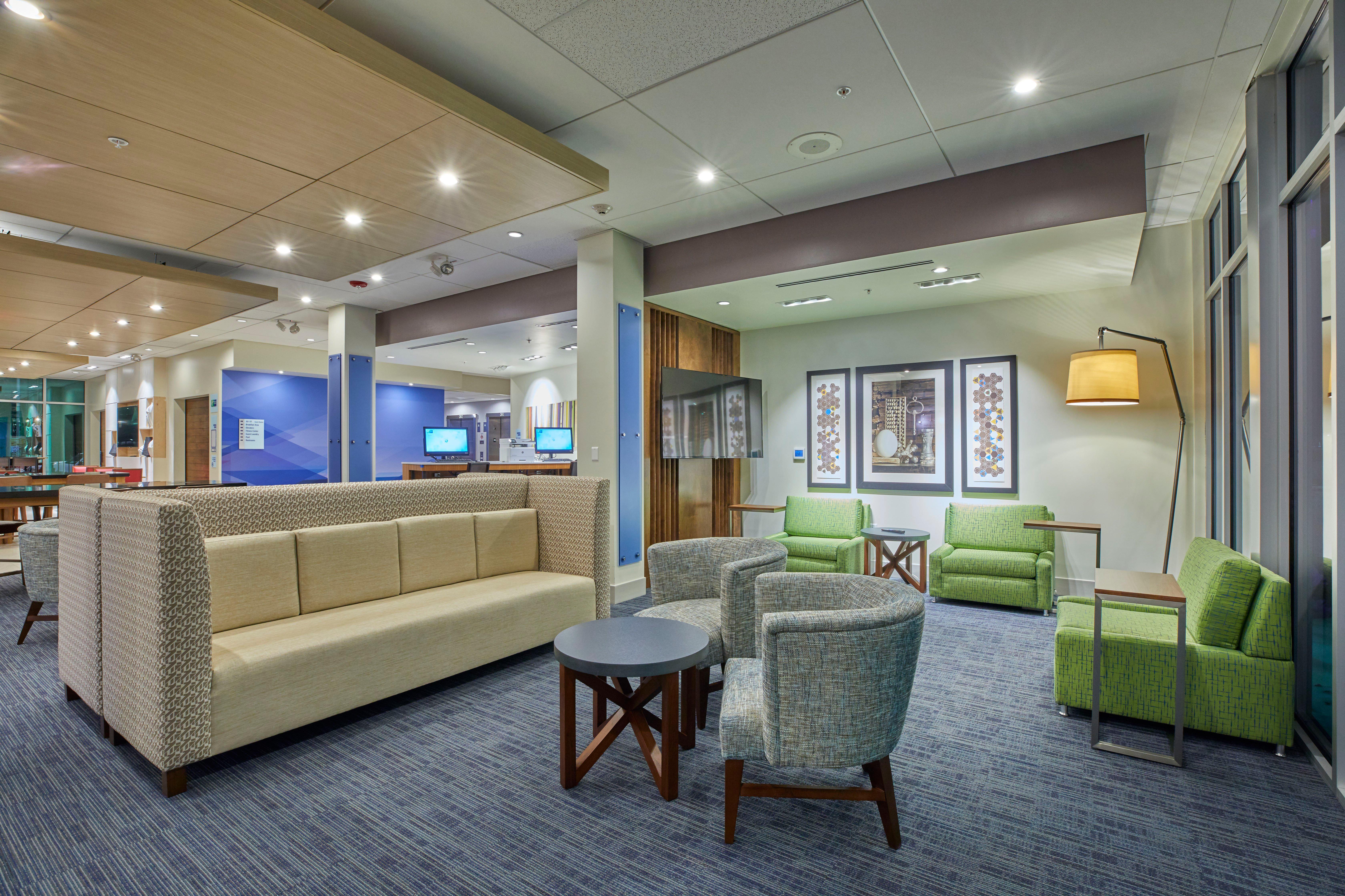 Holiday Inn Express & Suites - Hermiston Downtown By Ihg Eksteriør bilde