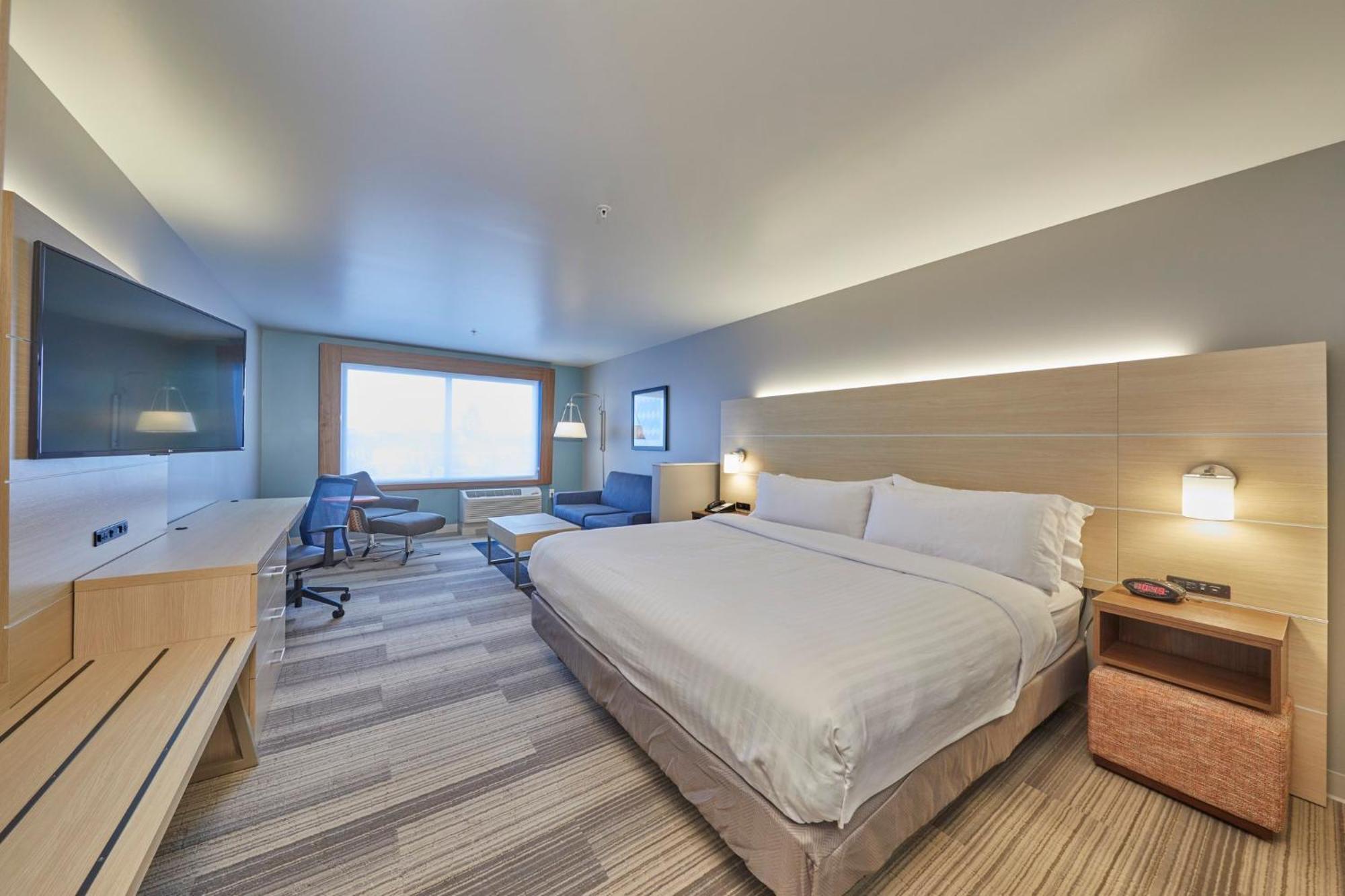 Holiday Inn Express & Suites - Hermiston Downtown By Ihg Eksteriør bilde